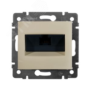Legrand Valena 774138 Розетка 1*RJ45 UTP Cat5e на винтах крем Legrand Valena 774138 Розетка 1*RJ45 UTP Cat5e на винтах крем