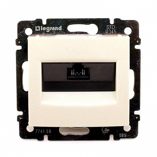 Legrand Valena 774138 Розетка 1*RJ45 UTP Cat5e на винтах крем Legrand Valena 774138 Розетка 1*RJ45 UTP Cat5e на винтах крем
